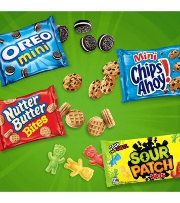 OREO Mini Cookies, CHIPS AHOY Mini Cookies, SOUR PATCH KIDS Candy & Nutter Butter Bites Cookies & Candy Variety Pack, 32 Snack Packs - Image 12